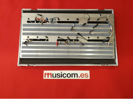 LAJ CUSTOM PEDALBOARD 18 LAJ CUSTOM PEDALBOARD 18